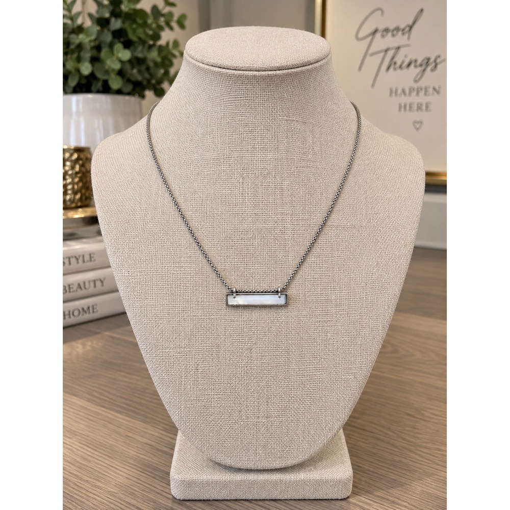 Kendra Scott Leanor Silver Mother of Pearl Bar Necklace